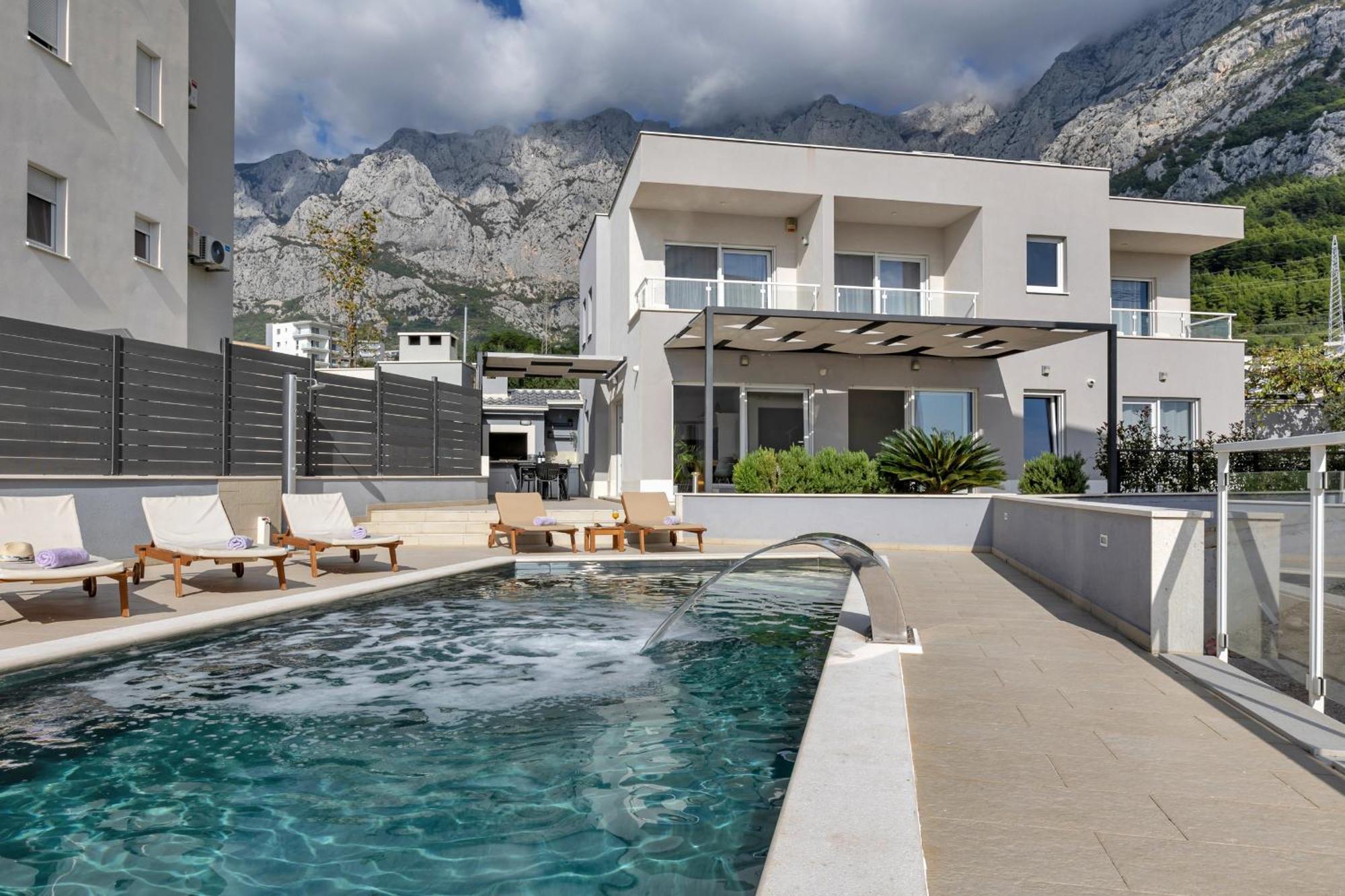 Villa Minkini Makarska Exterior foto